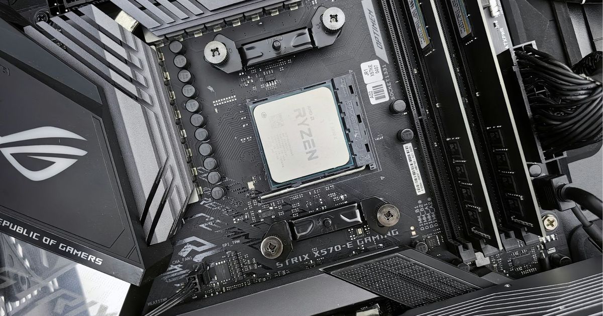 マザーボードの読み方（パート1）：CPU、RAM、拡張スロットの説明