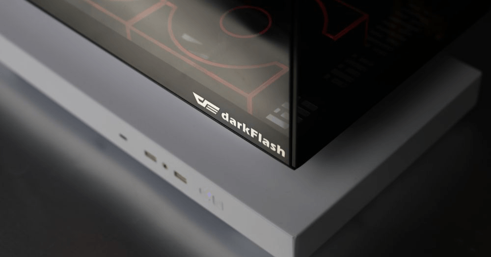 darkFlash Floatron F1: Không Chỉ Là Vỏ Case, Đây Là Không Gian Trưng Bày Nghệ Thuật