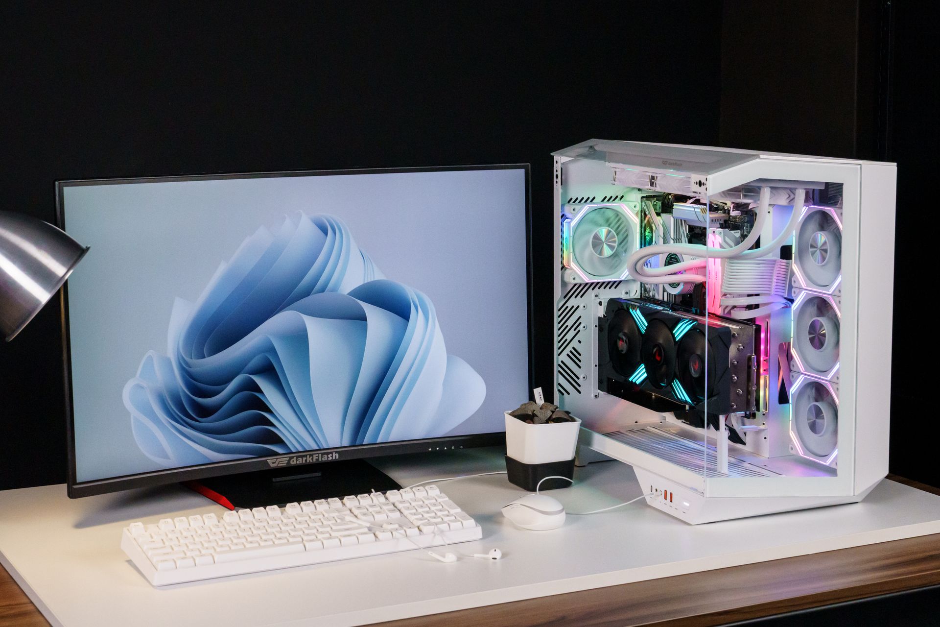 Vỏ máy tính ATX DY470