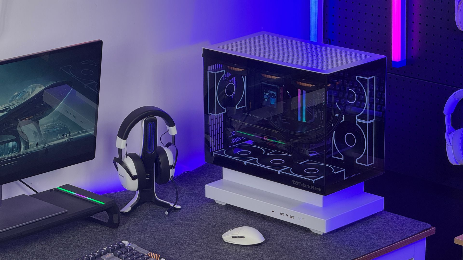 Vỏ máy tính FLOATRON F1 M-ATX